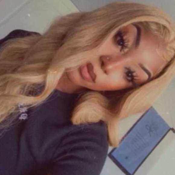 Honey Blonde Straight Human Hair Wig 13 x 4  22\